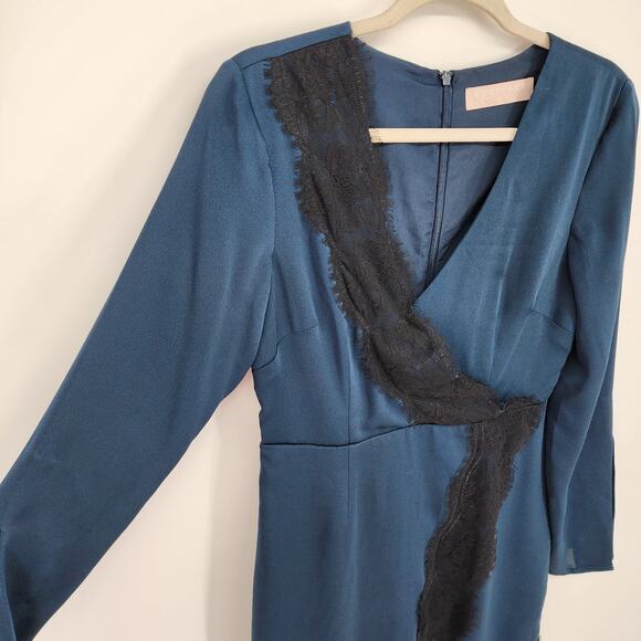 Keepsake The Label Mini Dress M Satin Lace Trim Long Flare Sleeve Blue Black - Picture 6 of 15